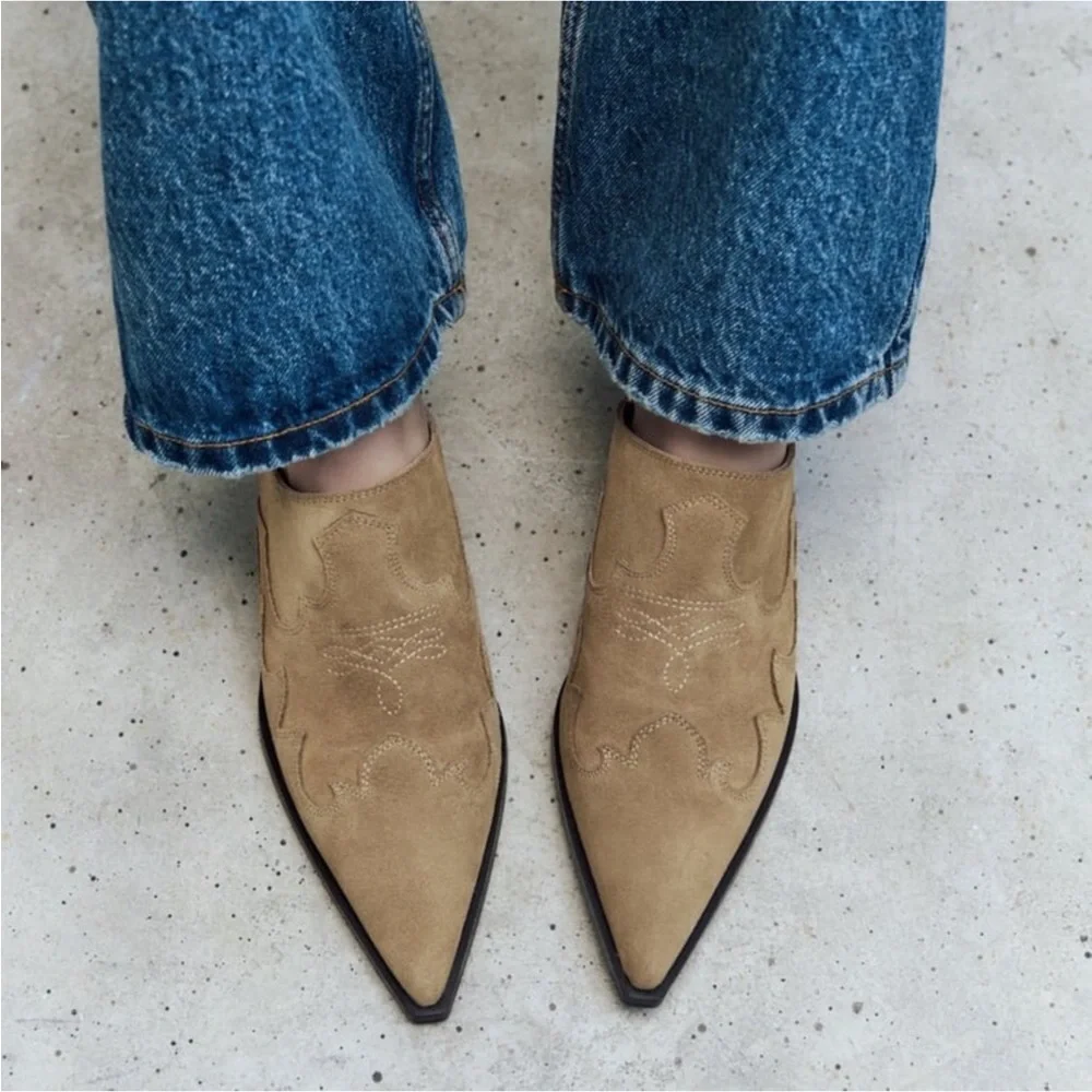 NWT Zara Heeled Suede Cowboy Mules